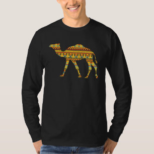 Camiseta Camelo de padrão de tapete no Oriente Médio