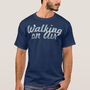 Camiseta Caminhando no Ar