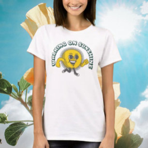 Camiseta Caminhando sobre o sol
