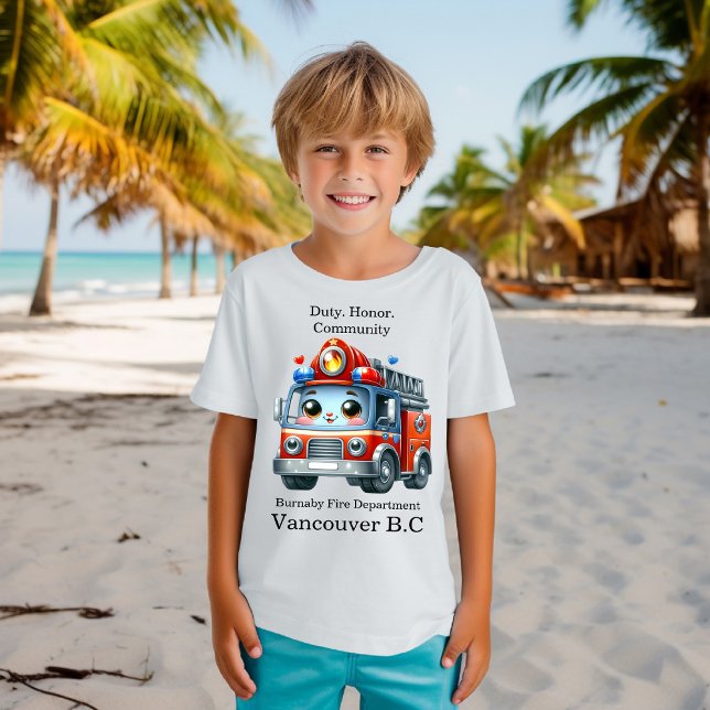 Camiseta Caminhão animado de bombeiros animados em um dia b (Criador carregado)