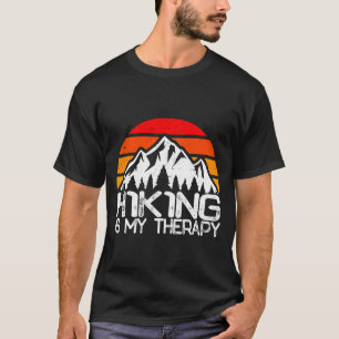 Camiseta Caminhar é terapia divertido caminhada acampamento