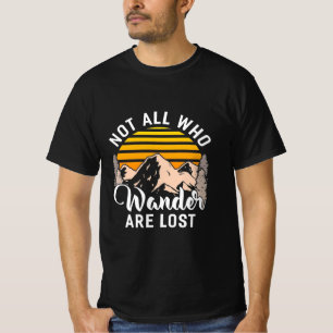 Camiseta Caminhar Nem Todos Que Vagueiam São Perdidos
