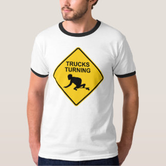 Camiseta caminhões que giram o t-shirt skateboarding