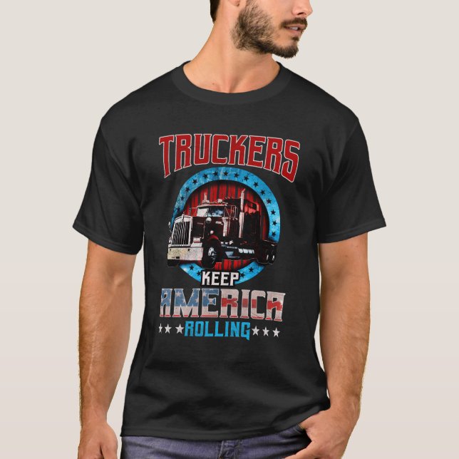 Camiseta Caminhoneiro Oferece Trailer do Trator 18 Wheeler  (Frente)