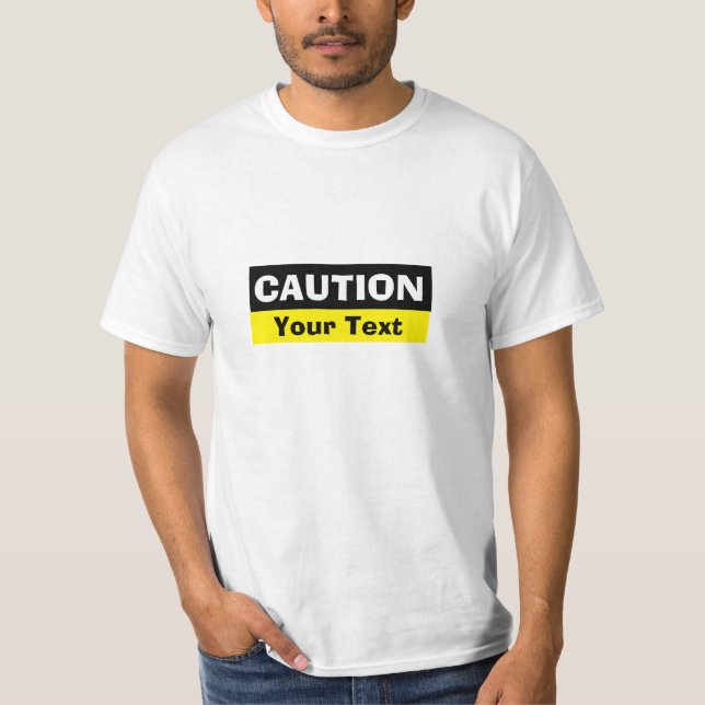 Camiseta Camisa-T legal - Cuidado personalizado (adicione s (Frente)