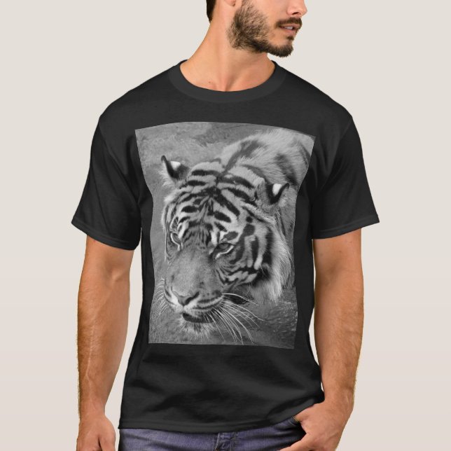 Camiseta Camiseta-Tigre Siberiana Preta e Branca (Frente)
