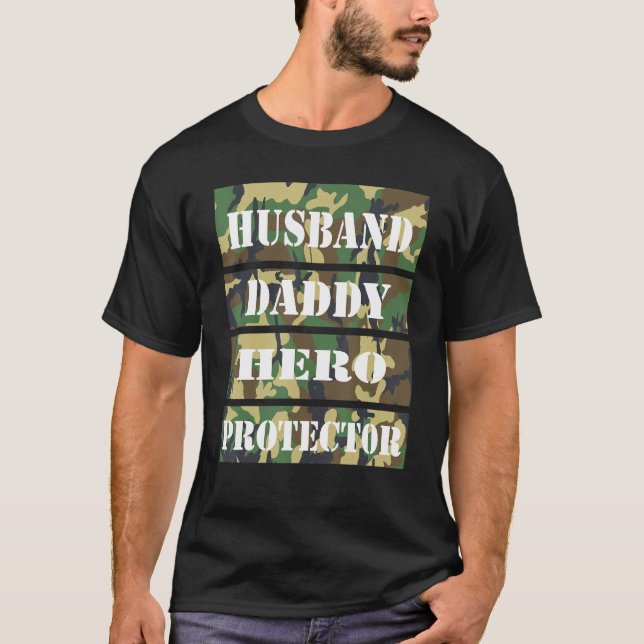 Camiseta Camo Husband Pai Hero Protector Camouflage Fathe (Frente)