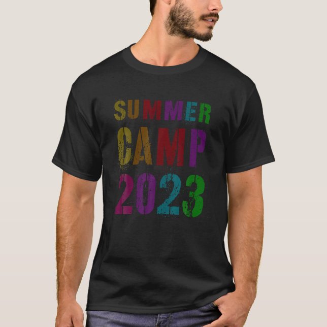 Camiseta CAMP 2023 dos Amigos do VERÃO Retroativo - Sinal d (Frente)