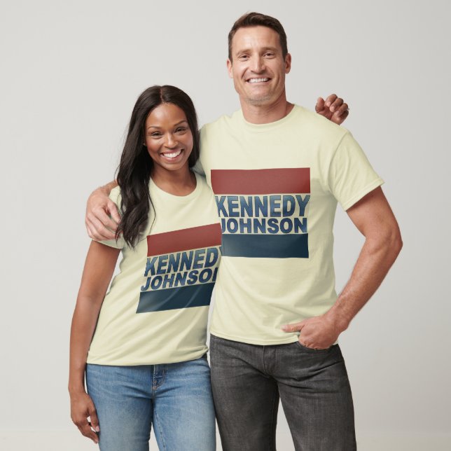 Camiseta Campanha Kennedy Johnson (Unissex)