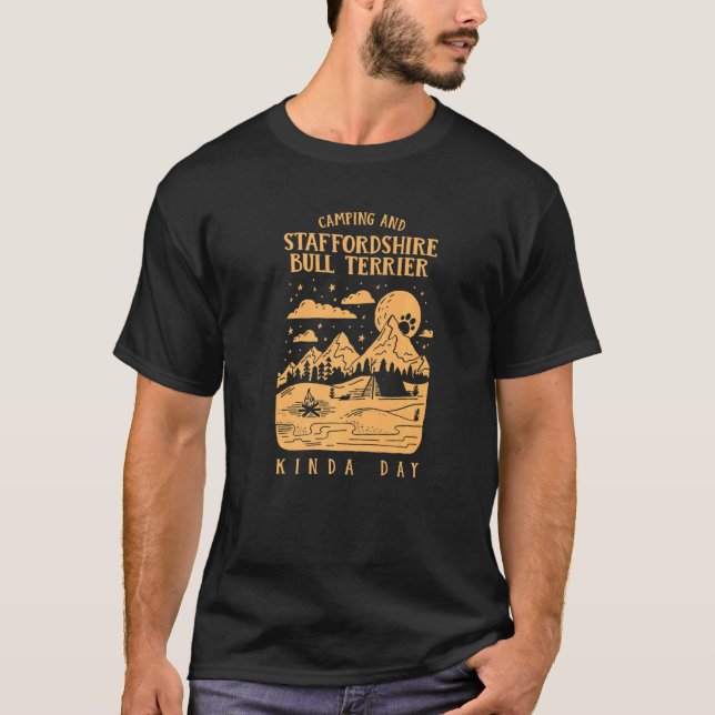 Camiseta Camping E Staffordshire Bull Terrier Kinda Day S (Frente)