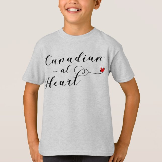 Camiseta Canadense At Heart Camiseta, Canadá (Frente)