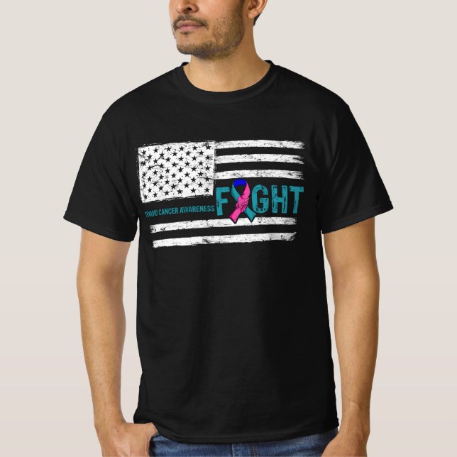 Camiseta Câncer de tiróide Warrior American Flag FIg (Frente)