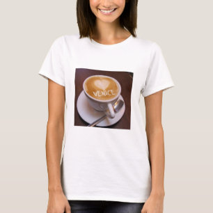 Camiseta Caneca de Café Cappuccino Veneza Coração 