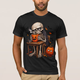 Camiseta Caneca de Esqueleto Bebendo Abóbora Halloween