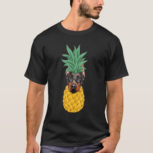 Camiseta Cão de Abacaxi Doberman Pinscher (Frente)