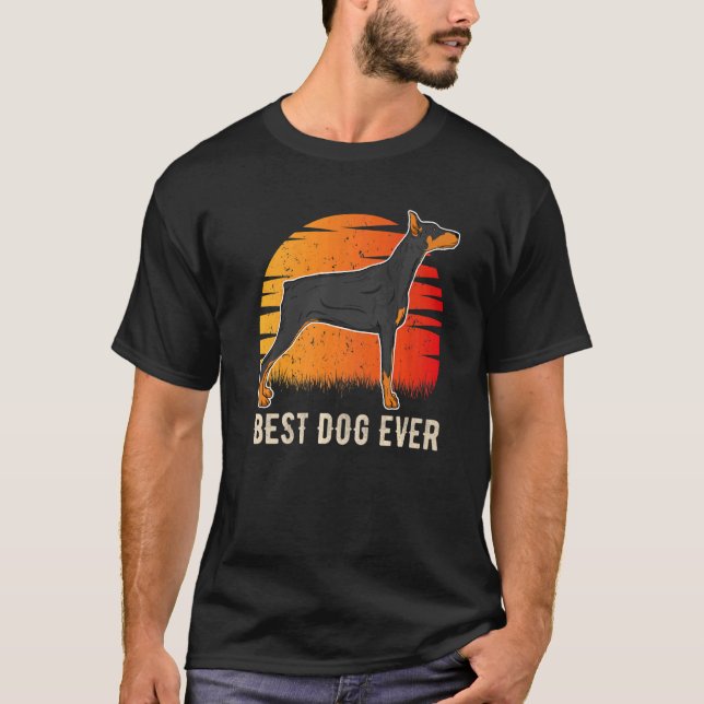 Camiseta Cão Dobermann Pôr do Sol (Frente)