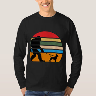 Camiseta Cão Lover Bigfoot Retro Design Chihuahua Vintage