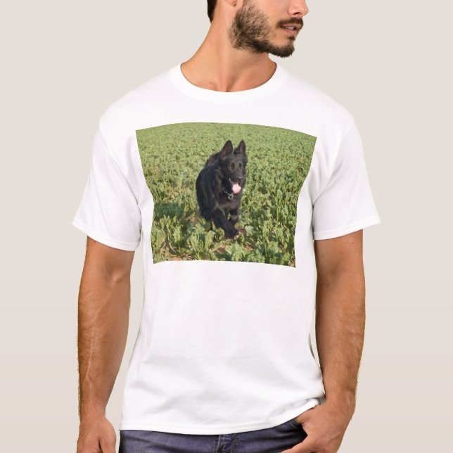 Camiseta Cão Preto (Frente)