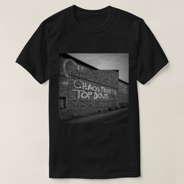 Camiseta Caos estereofônicos de cima para baixo (Frente do Design)
