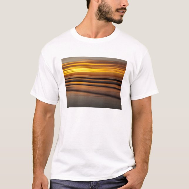 Camiseta Capa de Abstrato no pôr do sol, CA (Frente)