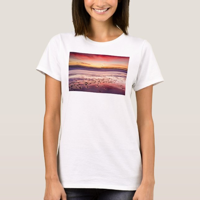 Camiseta Capa de mar e cais no pôr do sol, CA (Frente)