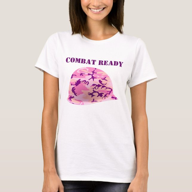 Camiseta Capacete de Camuflagem Rosa Pronta para Combate (Frente)