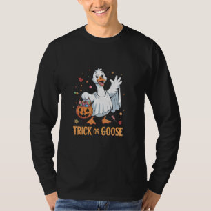 Camiseta Capas de Ganso de Halloween com Truque ou Ganso Sp