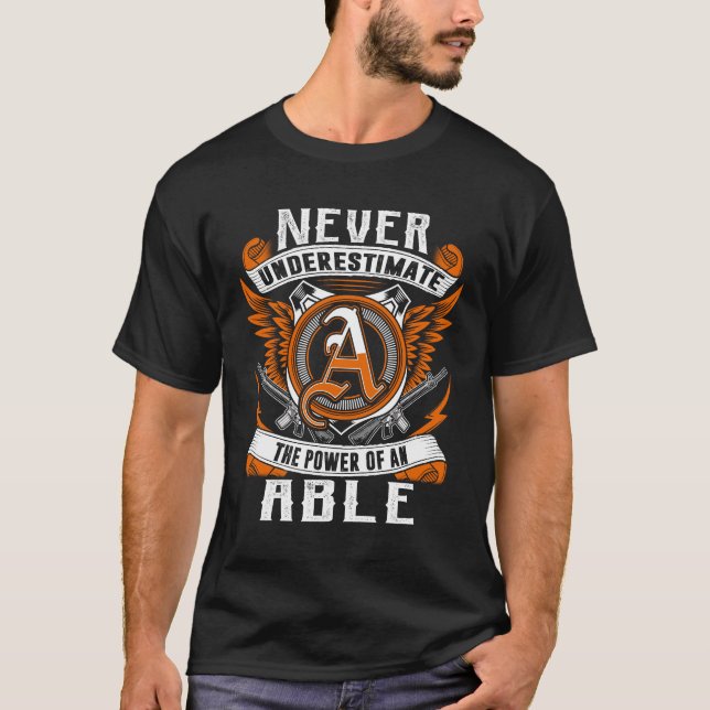 Camiseta CAPAZ - Nunca Subestime Personalizado (Frente)