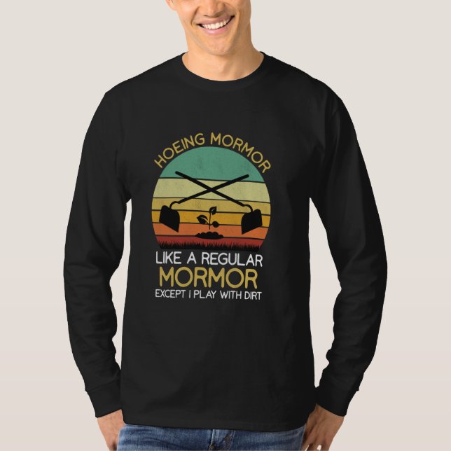 Camiseta Capinando a Vovó Como Uma Regular Exceto Eu Brinco (Frente)
