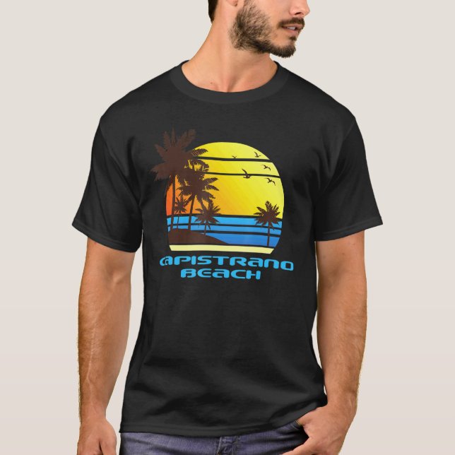 Camiseta Capistrano Beach Surf Sail Sunset Palms Ocean Bay (Frente)