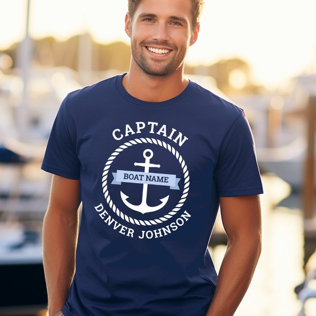 Camiseta Capitão corda de ancoragem nome do barco na faixa (Captain anchor rope border boat name on banner T-Shirt)