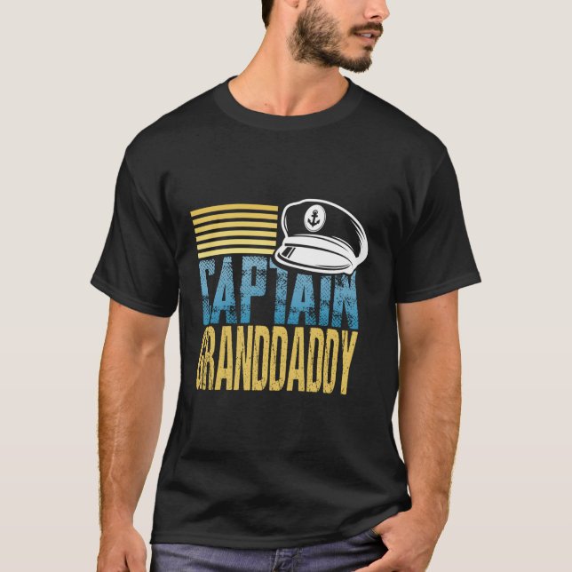 Camiseta Capitão Granddaddy Navegando Barco do Capitão Barc (Frente)