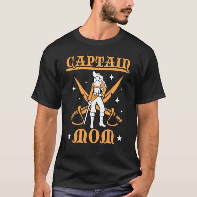 Camiseta Capitão Mãe Olho Patch Navegando Oceano Pirata Mãe (Frente)