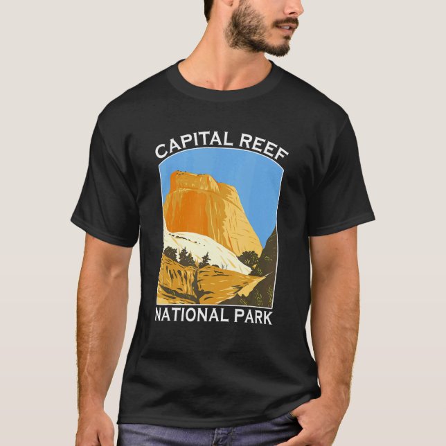 Camiseta Capitol Reef National Park Utah Outdoors Hiking So (Frente)
