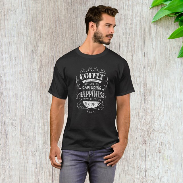 Camiseta Capturando a felicidade em uma taça (Criador carregado)