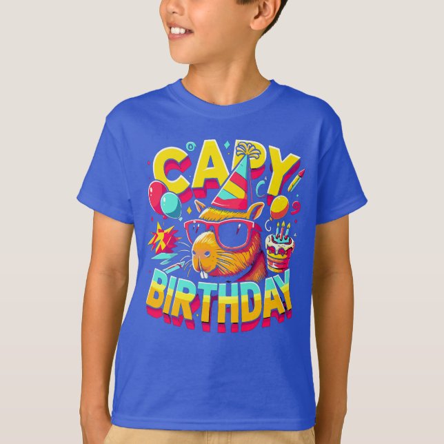 Camiseta Capybara Birthday Celebration Funny Party Gift Tee (Frente)