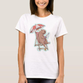 Camiseta Capybara Eating Yogurt