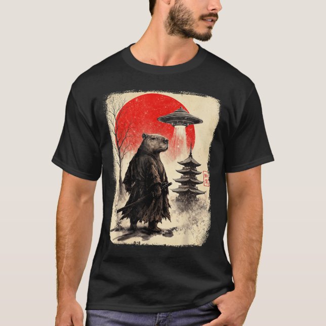 Camiseta Capybara Samurai Retro Ufo Japanese Warrior Tenshu (Frente)
