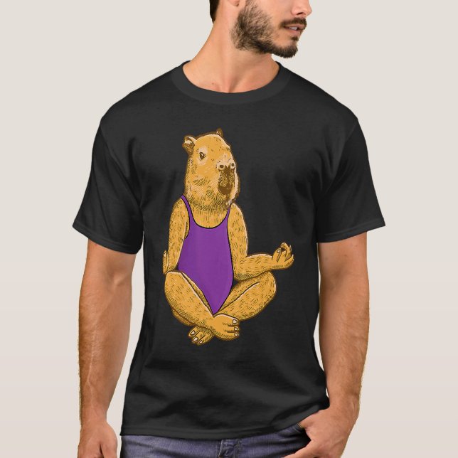 Camiseta Capybara Yoga faz exercícios de Meditação (Frente)