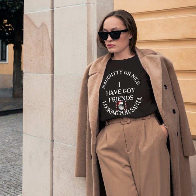 Camiseta Caras De Natal Procurando Papais noeis (Criador carregado)