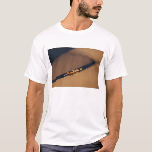 Camiseta Caravana de camelos no deserto, Dunhuang, Gansu