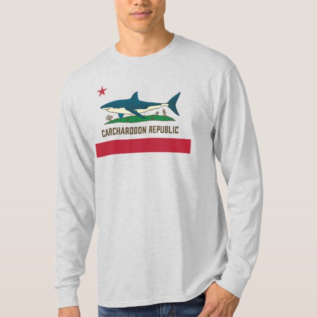 Camiseta Carcharodon Republic California Flag White Shark (Frente)