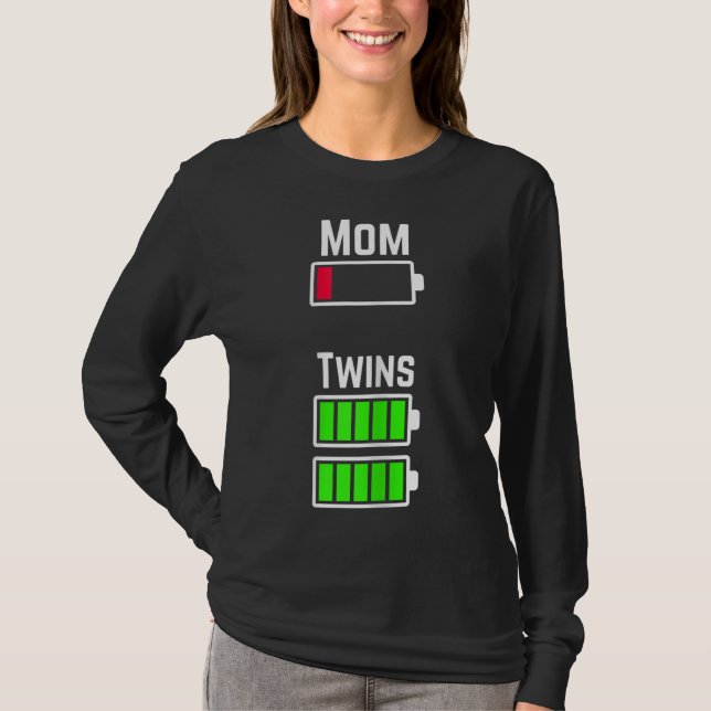 Camiseta Carga de bateria fraca da mãe gêmea penteada (Frente)