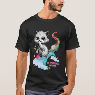 Camiseta Caricatura de Gato Engraçado com Farts de Arco-Íri
