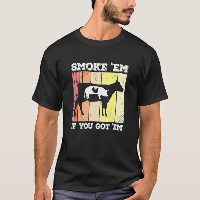 Camiseta Carne De Suíno Fumante Em Griller Pitmaster Fumant (Frente)