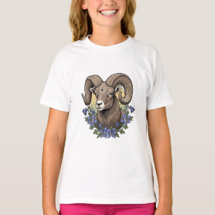 Camiseta Carneiro de Chifre Grande com Flores de Aquilégia 