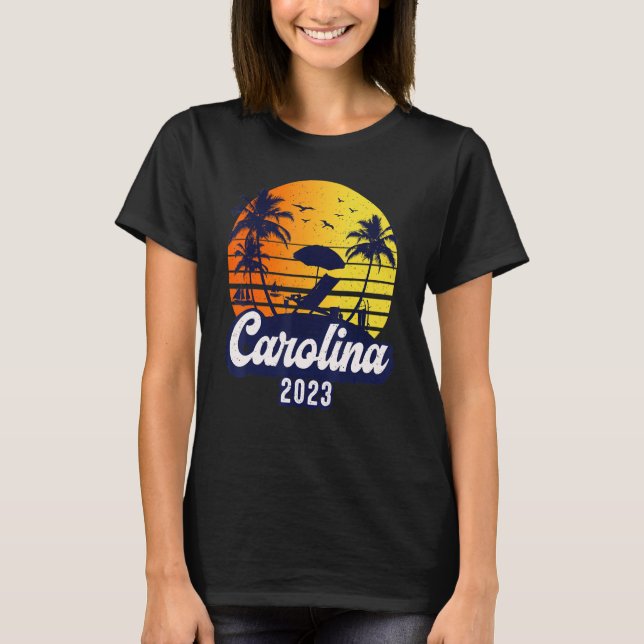 Camiseta Carolina 2023 Sunset Beach Retro (Frente)