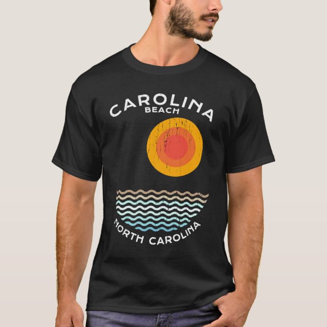 Camiseta Carolina Beach NC Summertime Vacationing Squiggly  (Frente)