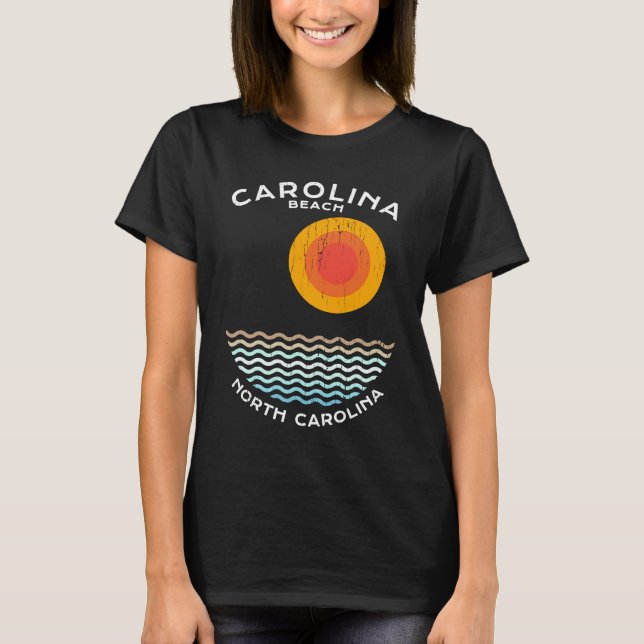 Camiseta Carolina Beach NC Summertime Vacationing Squiggly  (Frente)