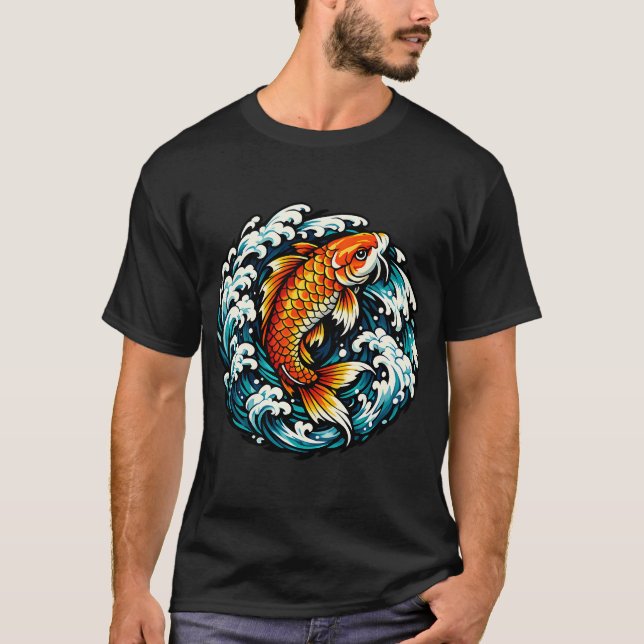 Camiseta Carpa Dourada Subindo Através das Ondas (Frente)